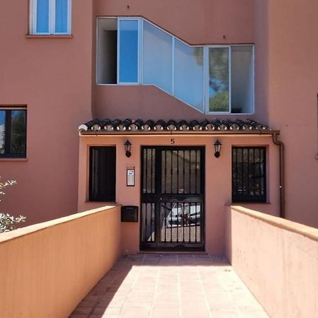 Apartamento Playa Del Cristo Estepona Extérieur photo