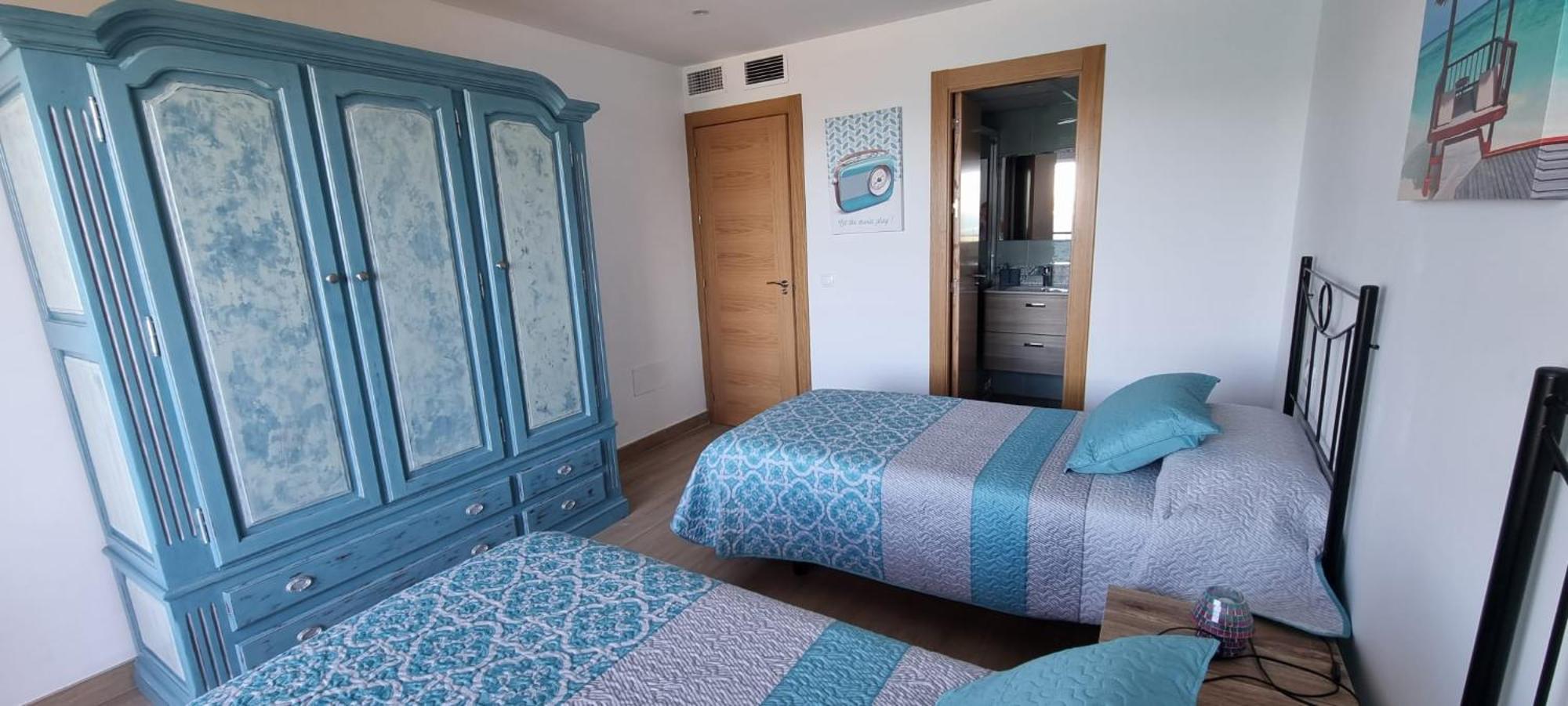 Apartamento Playa Del Cristo Estepona Extérieur photo